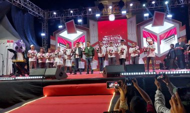 Masyarakat Padati Acara Pembukaan Peluncuran Pemilihan Walikota Dan Calon Walikota 2024 Di Banjarbaru