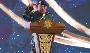 Kapolri Apresiasi Anggota Brimob yang Berhasil Bebaskan Pilot Susi Air Korban Penyanderaan KKB