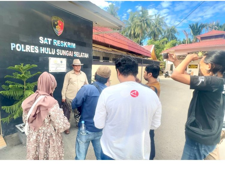 Dugaan Pungli Pembebasan Lahan Tambang, Empat Kades Di HSS Dilaporkan Ke Kantor Polisi