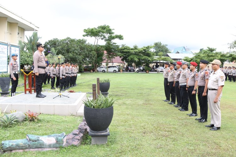69 Personel Polres Banjarbaru Naik Pangkat, Kapolres Ingatkan Amanah dan Keteladanan