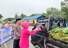 Polsek Simpang Empat Bersama Bhayangkari Bagikan Takjil untuk Masyarakat di Bulan Ramadan