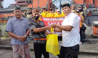 PHDI KALSEL BERBAGI TAKJIL DAN SEMBAKO, PERKUAT TOLERANSI DI BULAN RAMADAN