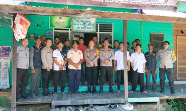 Polsek Aluh-Aluh Gelar Patroli dan Sambang Desa, Bagikan Sembako dan Perkuat Kamtibmas