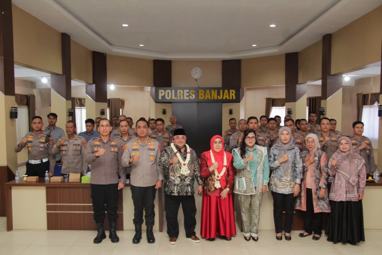 KOMISI III DPR RI LAKUKAN RESES KE POLRES BANJAR, TEKANKAN PELAYANAN PRIMA DAN POLRI HUMANIS